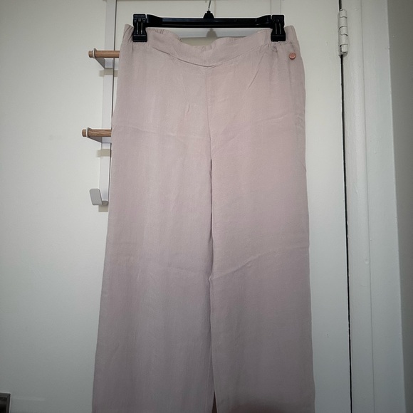 DanSkin nude Light Pink Button-Up Pajama Set - Picture 10 of 15